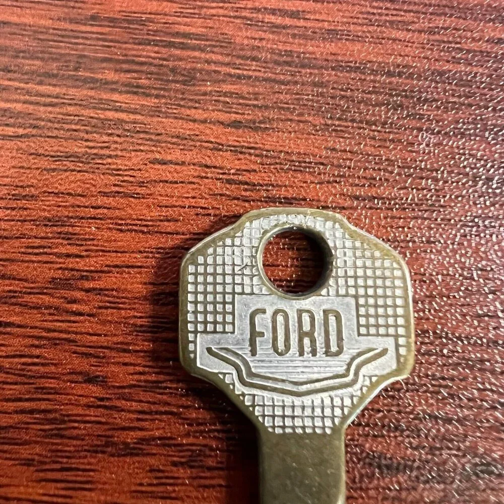 Vintage Ford Key Ornate‎ Steampunk Made in USA letter B Streamliner